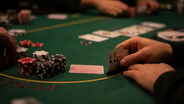 siti poker non aams